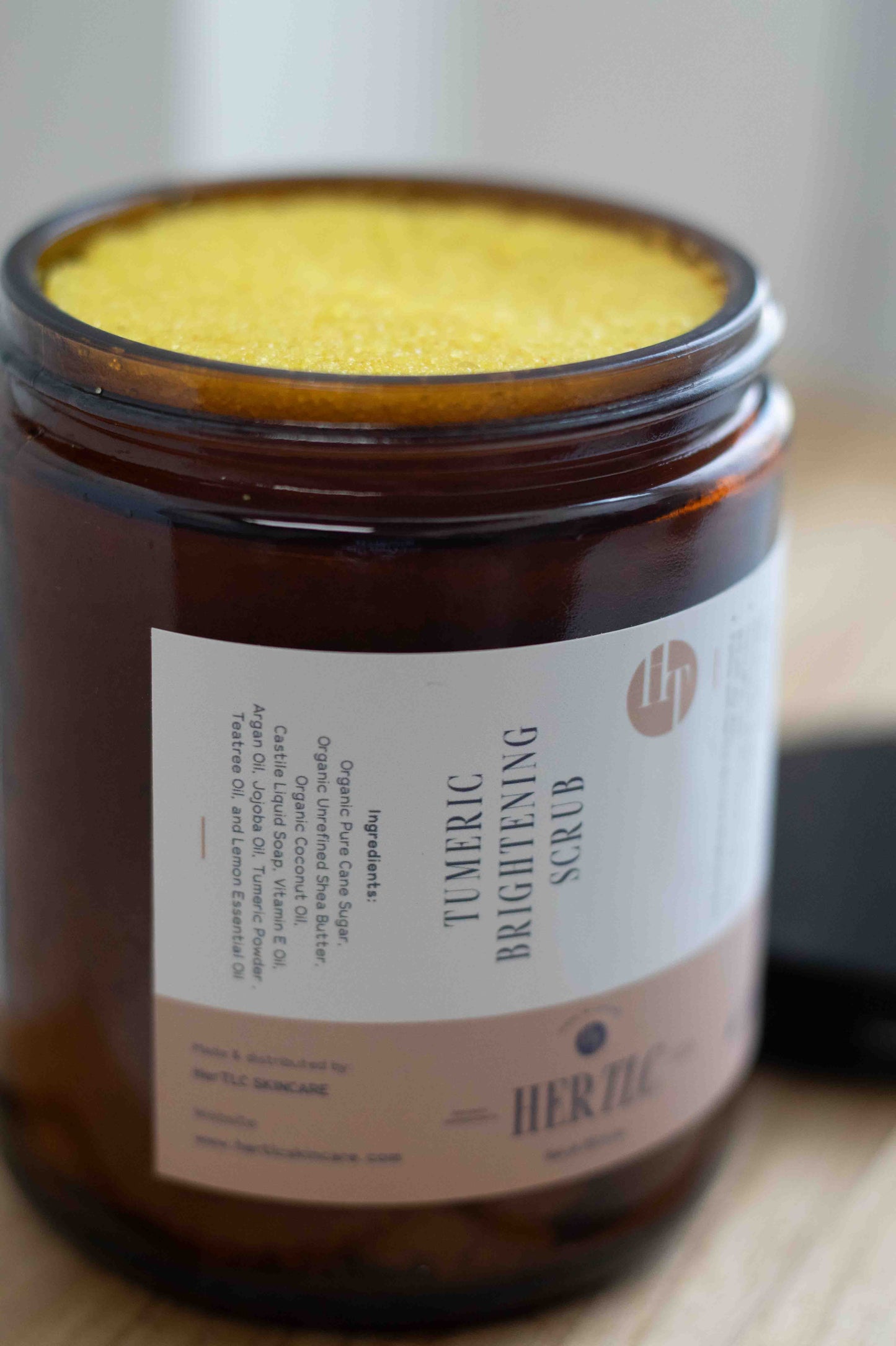 Tumeric Brightening Scrub